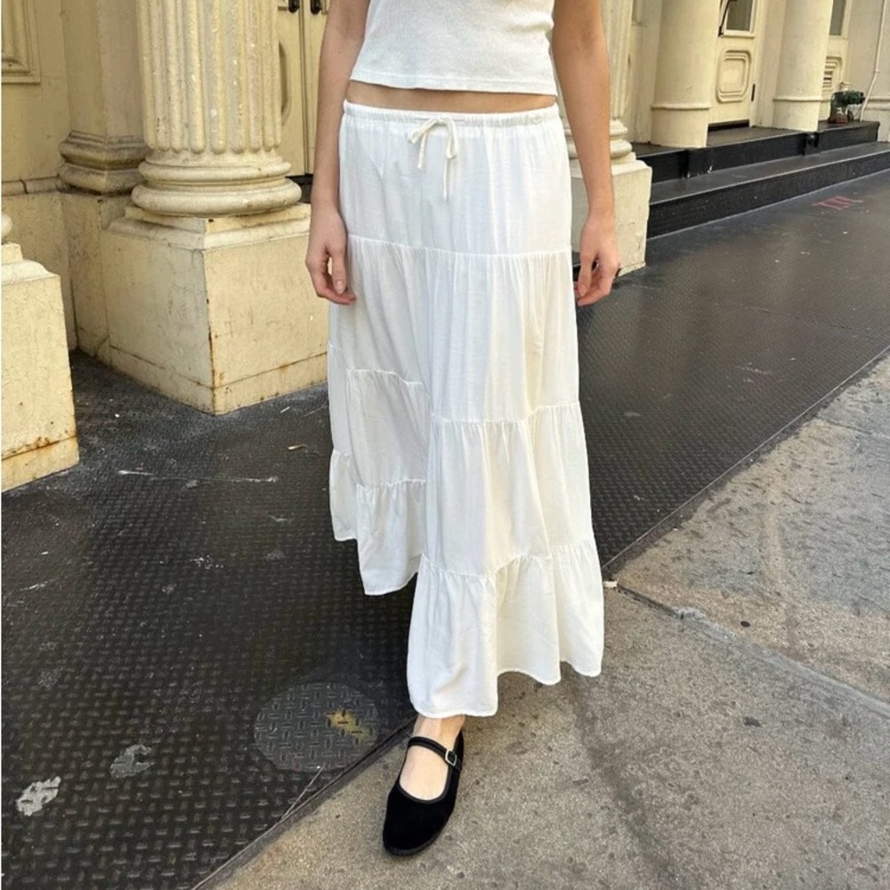 NWT Brandy Melville “Nadia” Long White Skirt